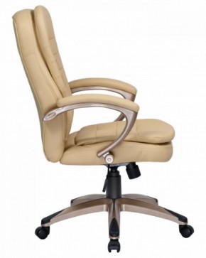 Офисное кресло для руководителей DOBRIN DONALD LMR-106B бежевый в Новом Уренгое - novyy-urengoy.ok-mebel.com | фото 3