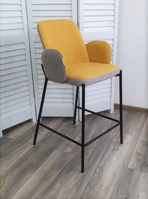 Полубарный стул NYX (H=65cm) VF106 желтый / VF120 серый М-City в Новом Уренгое - novyy-urengoy.ok-mebel.com | фото